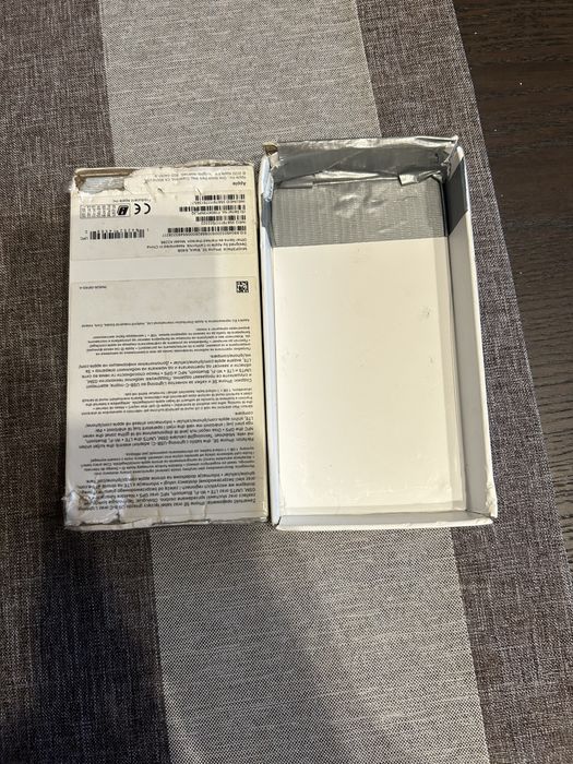 Iphone se 2020 stan bardzo dobry