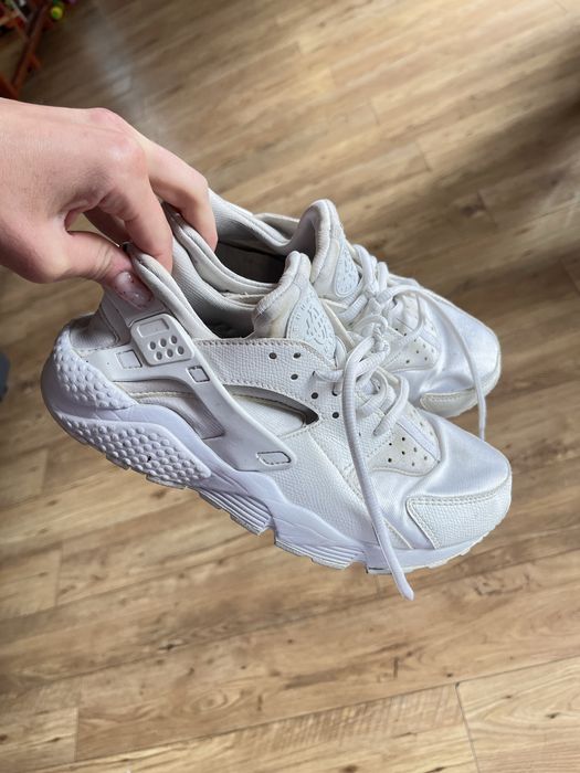 Кросівки жіночі Nike Air Huarache White