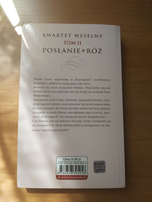 Posłanie z róż - Nora Roberts