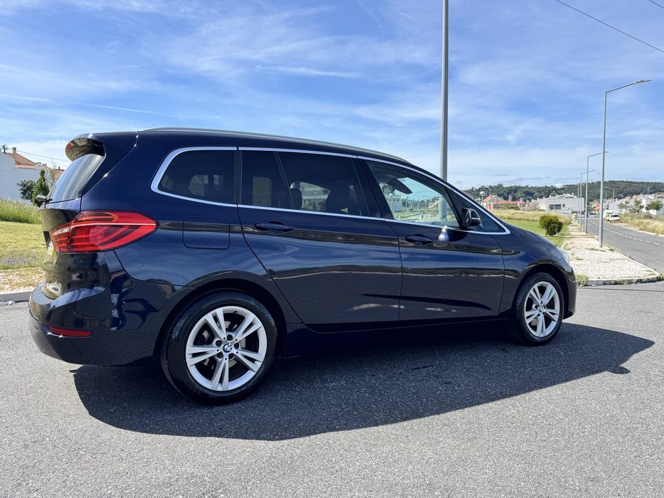 Bmw 216D Grand Tourer 7L