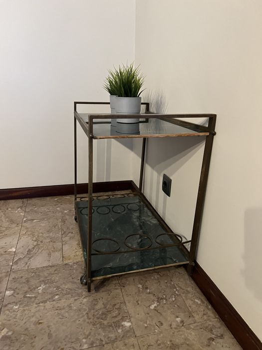 Carrinho de chá em Bronze