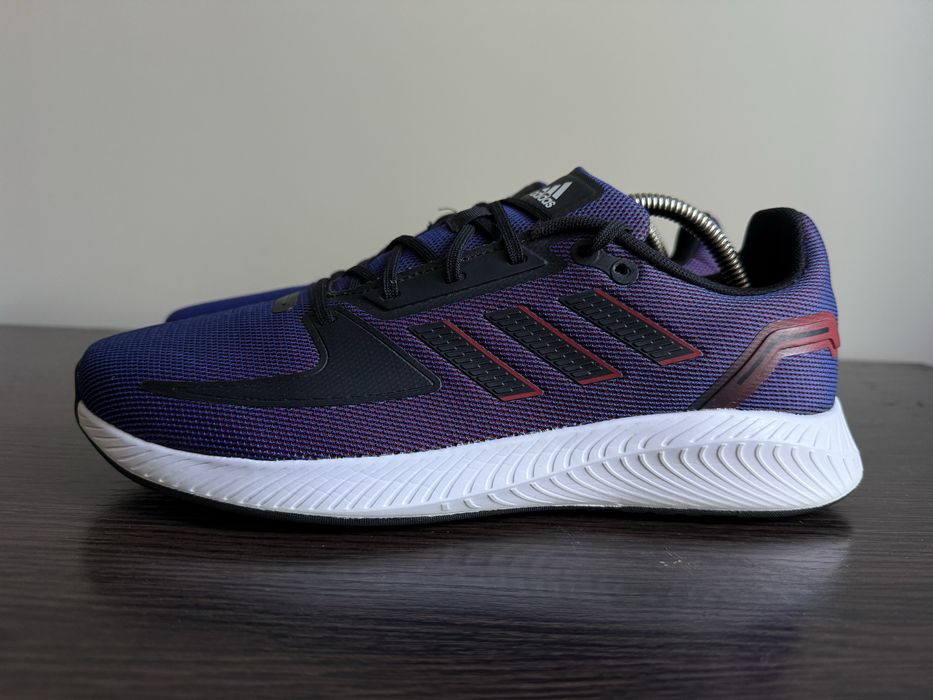 Кросівки Adidas Runfalcon 2.0 FY9627 Розмір 43.5 на 27.5 см