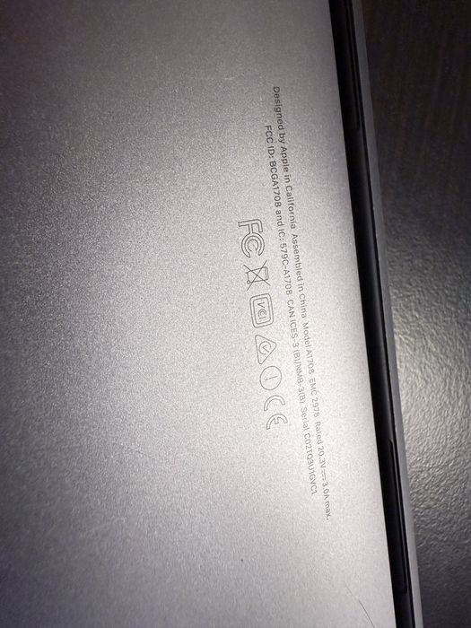 Macbook pro 2016 (один власник, все робоче)