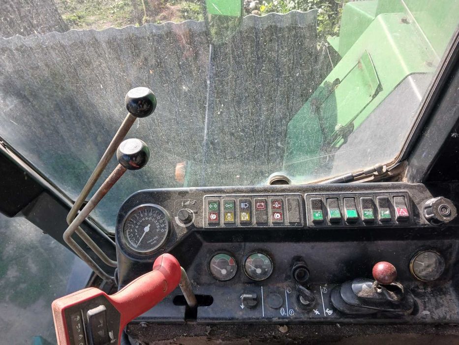 Комбайн зернозбиральний Джон Дір 1177