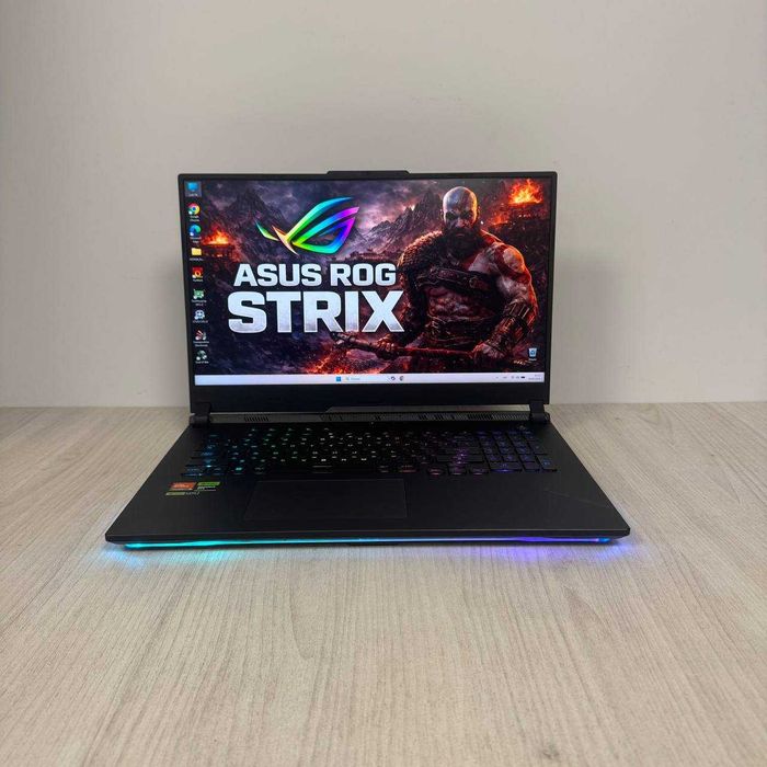 Asus ROG Strix SCAR 17 2K 240Hz Ryzen 9 7945HX3D 16GB 1TB RTX 4090