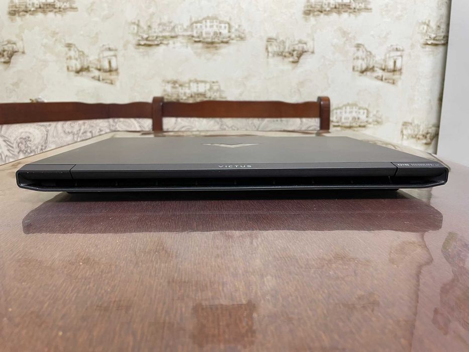 Ноутбук 15 FHD HP Victus 15-fb2063dx (Ryzen 5 7535HS/8/SSD512/RX6550M)