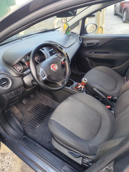 Fiat Punto 1.2 com 69cv de 2015 com 99900km