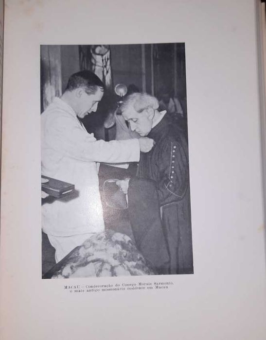 Viagem do Ministro do Ultramar às Províncias do Oriente (1953) – Barradas de Oliveira (Coord.)