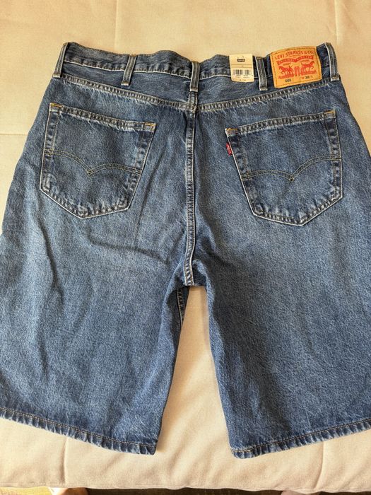 Шорти нові Levi’s