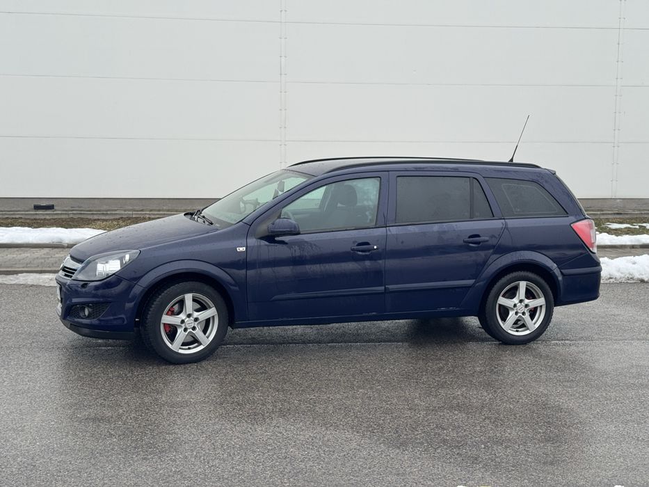 Opel Astra H 2008r 1.9 cdti 150km