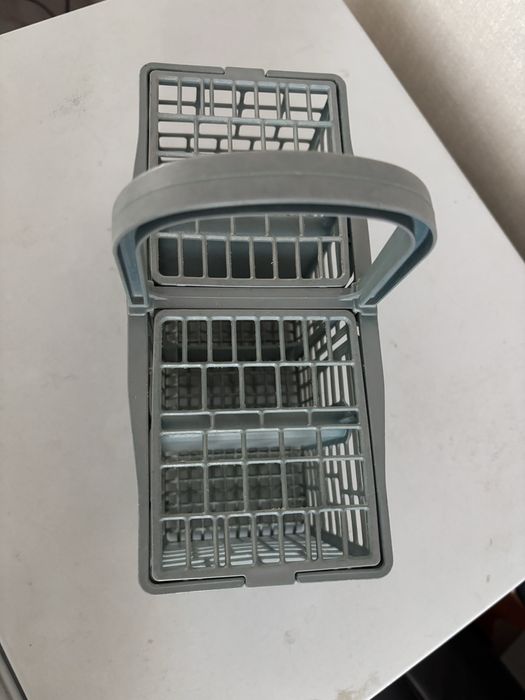 Кошик корзина для посудомийної машини Whirlpool / Hotpoint Ariston