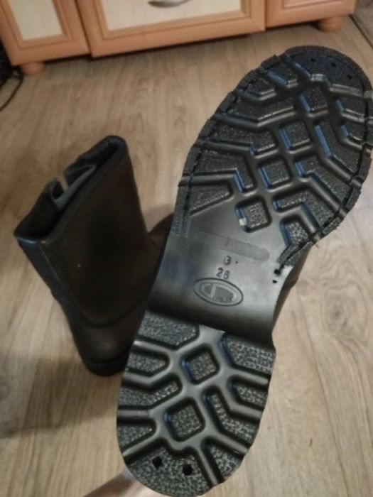 Nowe glany trapery męskie czarne Polskie 44