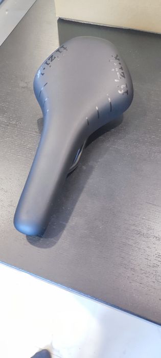 Selim Fizik Antares R5