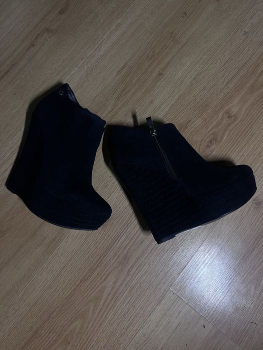 Замшеві натуральні ботильйони на платформі Antonio Biaggi, 37 розмір