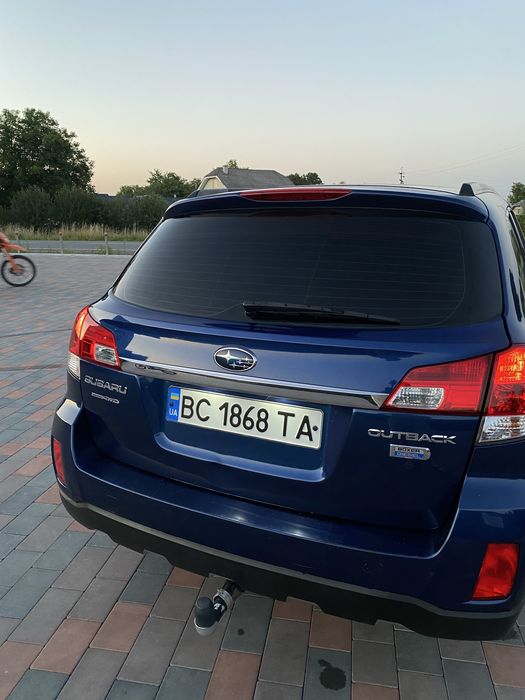 Subaru outback..
