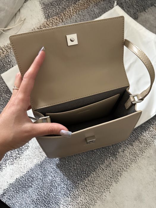Оригінал! Calvin Klein CK Linn Top Handle Crossbody (K60K613162)
