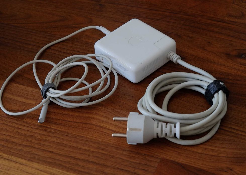 MacBook Pro 15'' Early 2011 / 2,2 GHz, Intel i7, SSD