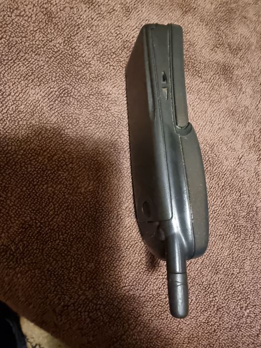 Sprawna nokia 7110 w dobrym stanie z ladowarka