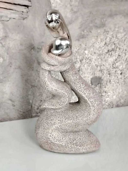 Escultura Estilizada Virgem Maria - Design Moderno - ENVIO GRATIS