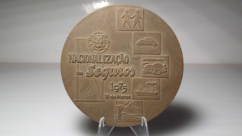Medalha da Nacionalização dos Seguros