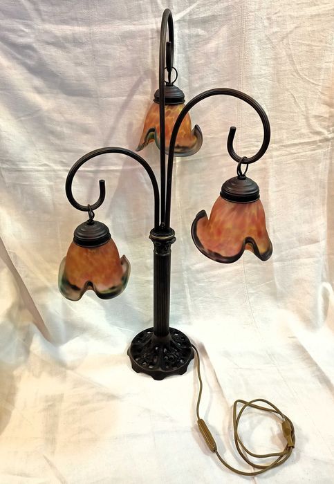 Candeeiro Mesa Estilo Arte Nova 3 Tulipas