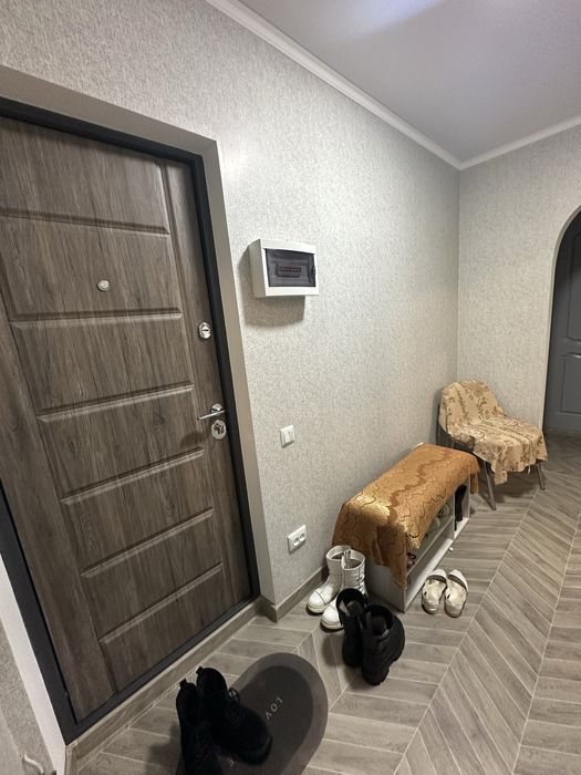 Продам 2-х кімнатну квартиру в м. Лозова