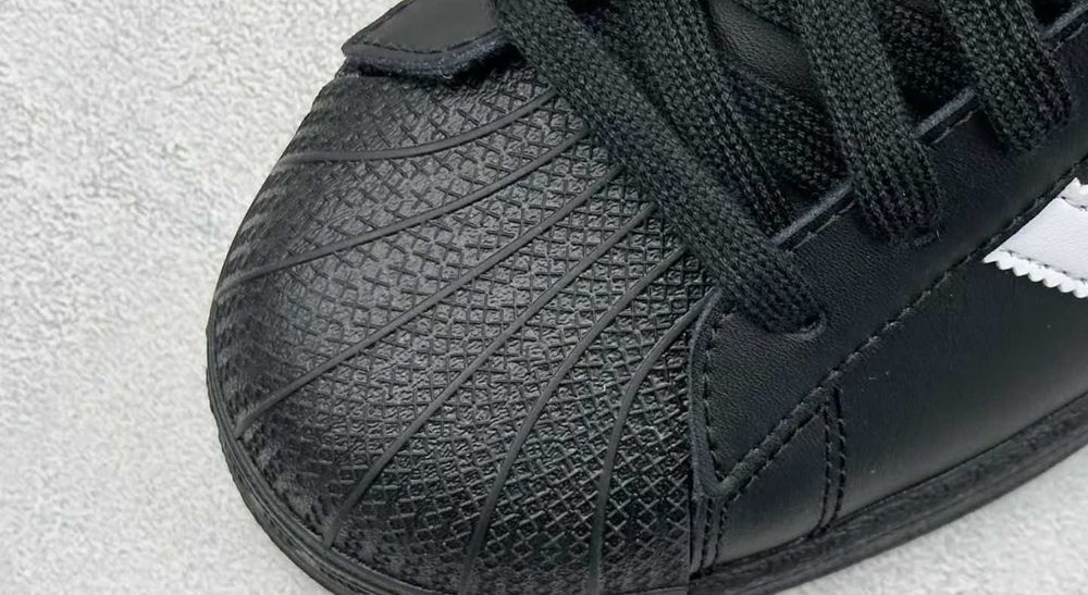 adidas Superstar XLG Black White|R.41