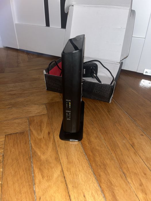 4G/3G Wi-Fi роутер Huawei LTE CPE E5172 (LTE до 150 Мбіт/с) працює від кабелю та сімки від мережі 220 та акамулятора