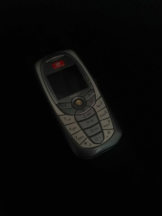 Siemens C-65 c/carregador - Vodafone