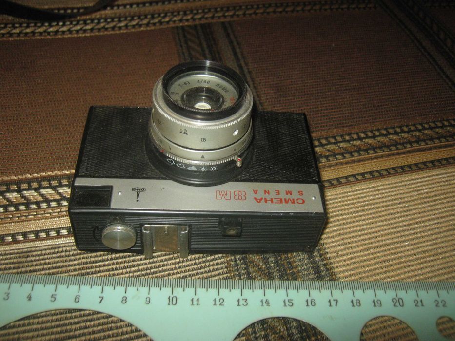 Советский фотоаппарат Смена-8М