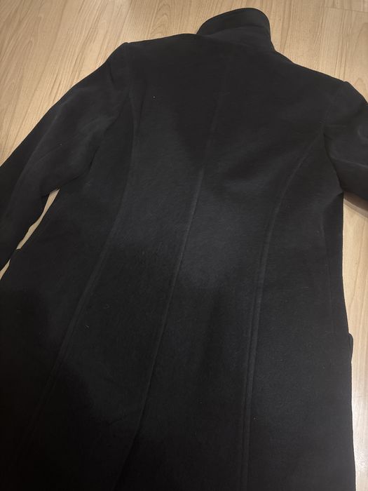 Czarny długi płaszcz oversize