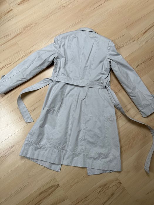 Trencz płaszcz jasny przejściowy szary srebrny
beżowy Bolero