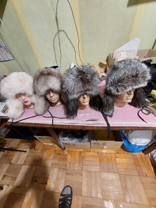 Распродажа Новых ушанок из натуральной кожи и меха. по-1000грн.