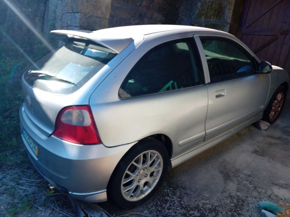 MG ZR 1.4  ANO 2005 3Portas
