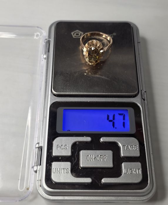 Золотое кольцо с цитрином ссср