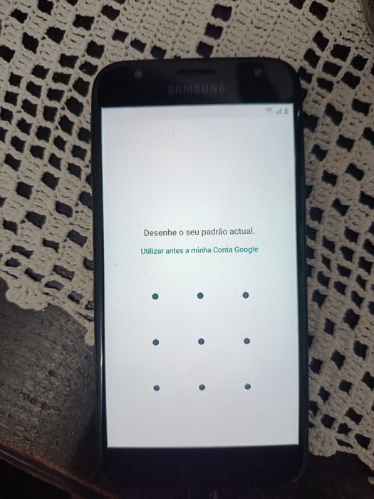 Samsung J3 para peças ou quem souber desbloquear