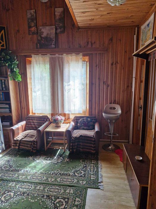 (3) Продам будинок в с. Пирогово вулиця Виноградна 9006