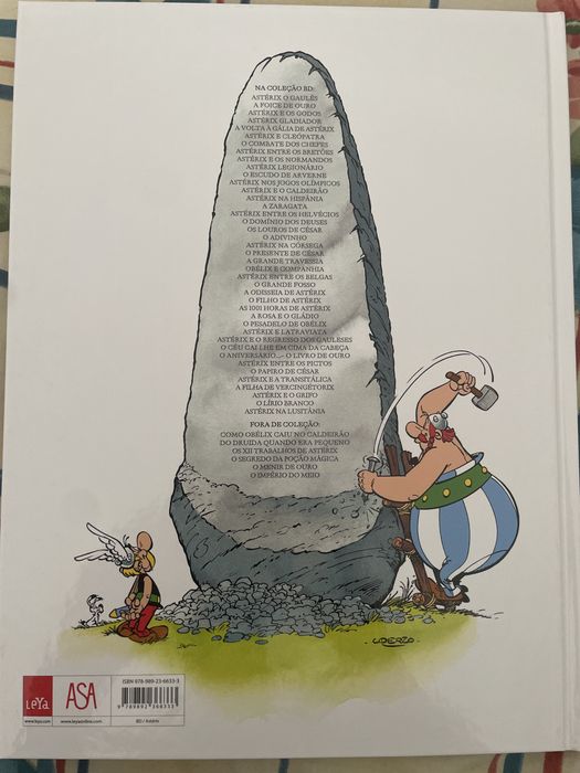 Livro “Astérix na Lusitânia” novo