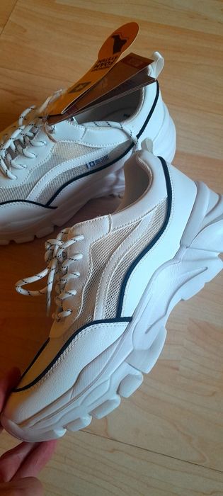 Nowe sneakersy marki Big Star rozmiar 38