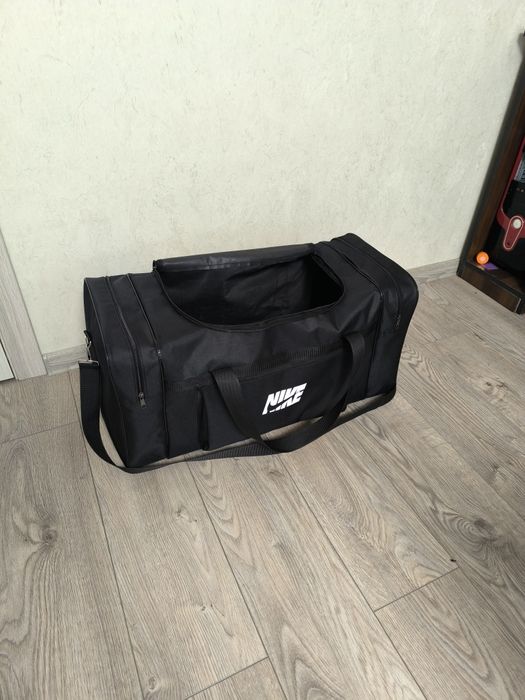 Сумка 70см велика дорожня спортивна баул Nike
