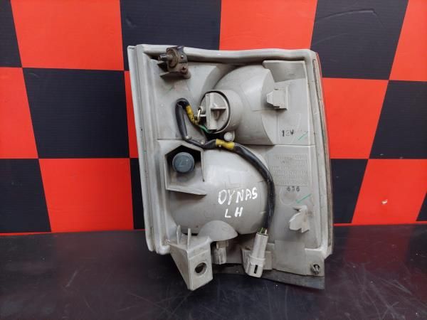 Pisca frente esquerdo TOYOTA Dyna Chassis (KD_, LY_, _Y2_, _U3_, _U4)
