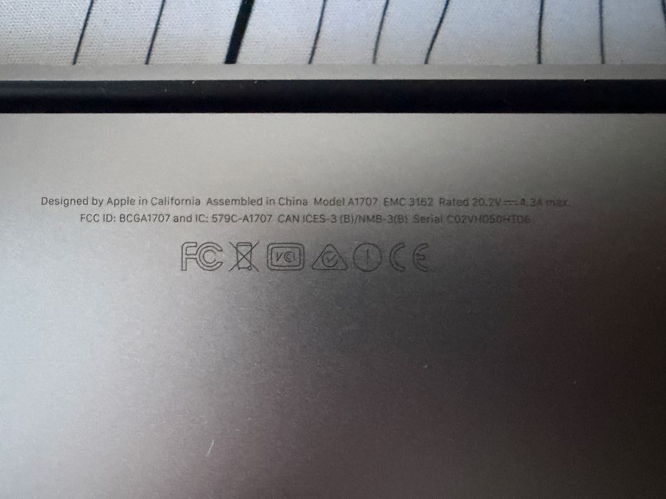 ТОРГ! MacBook Pro 15 2017(A1707) i7-7820HQ/16GB/512GB/Radeon Pro 560