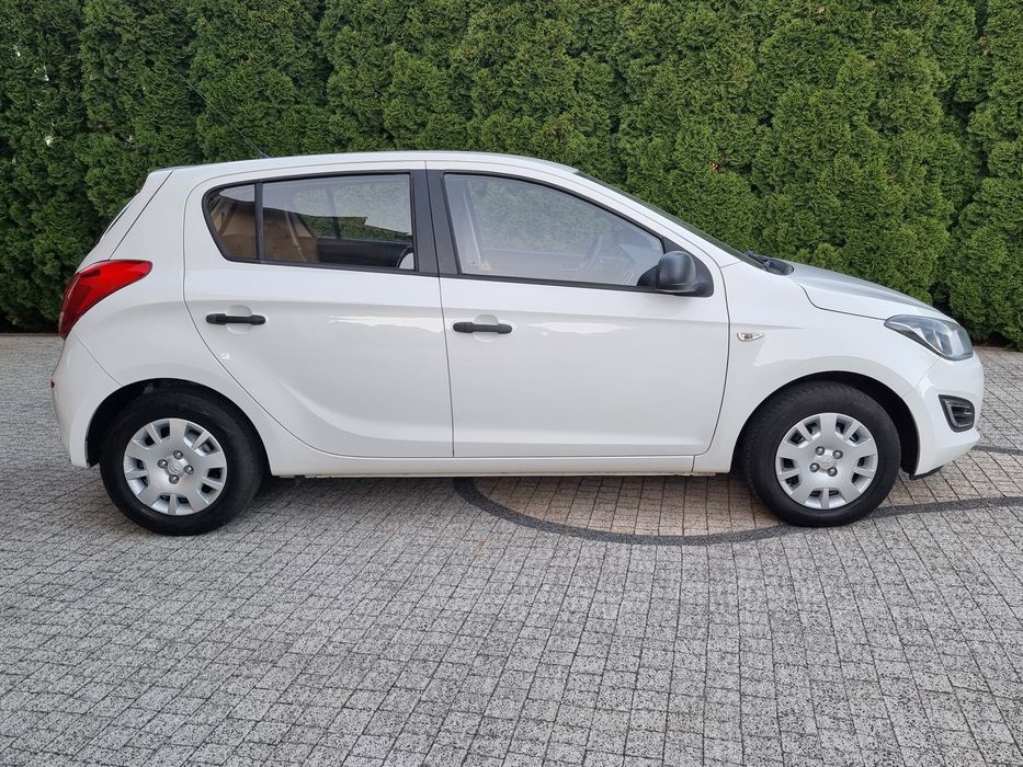 Hyundai i20 1,2 16V, 112 000 km, 2 kpl kół, super stan, opłaty, Niemcy