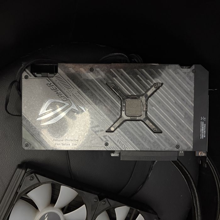 RX 6800 XT Strix OC WITH Liquid Cooling