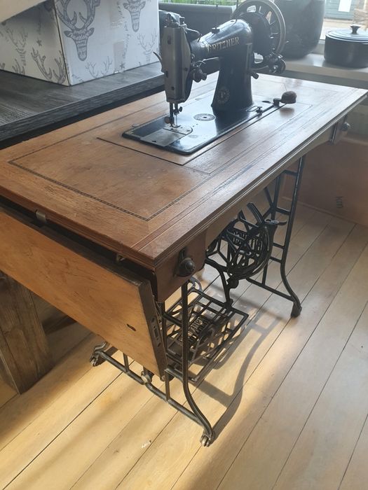 Maszyna do szycia Gritzner