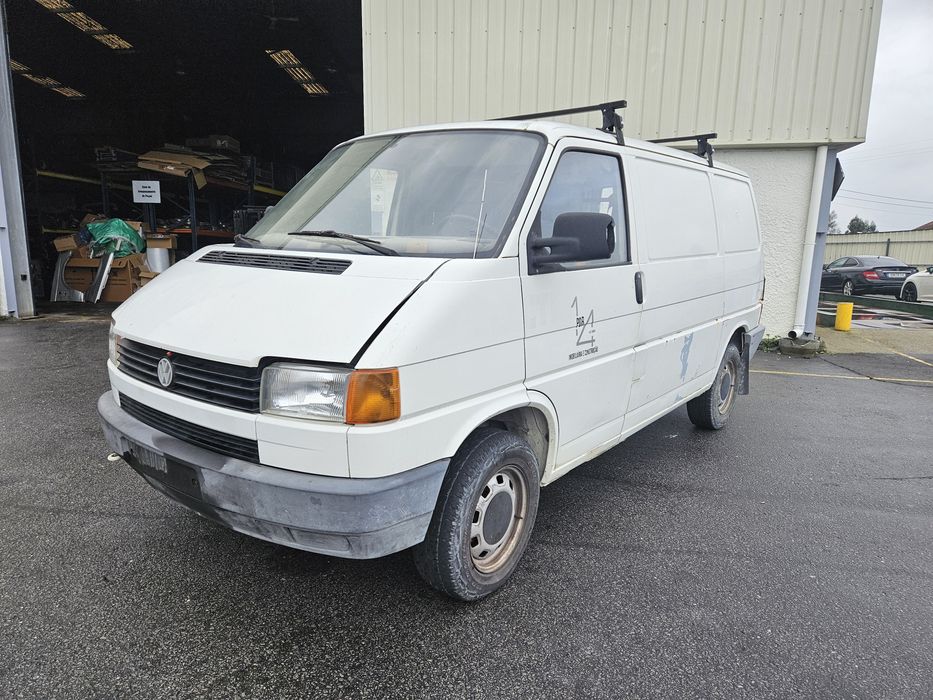 Volkswagen Transporter 2.4D de 1995 para peças