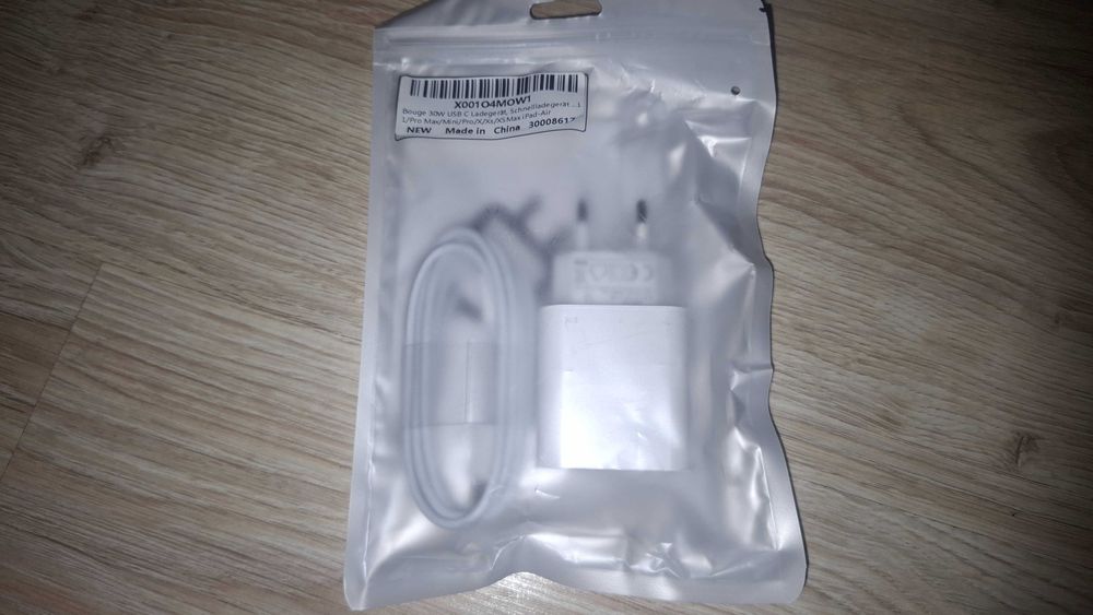 Ładowarka sieciowa USB typ C do Apple 30W biała z kablem 1.2m