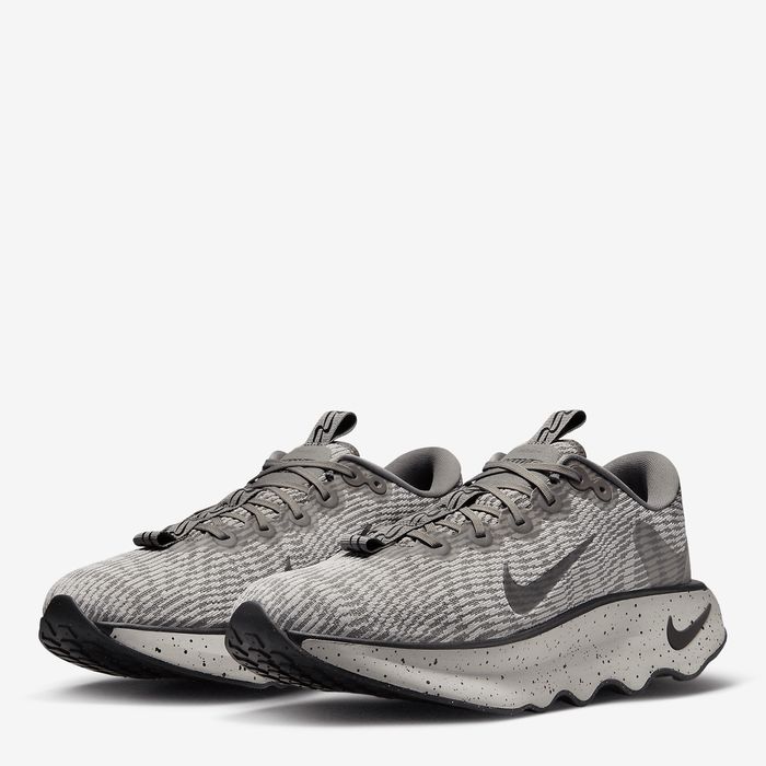 Кросівки Nike Motiva (Розмір 38.5/39/40/43/44/45/46/49.5) DV1237-002