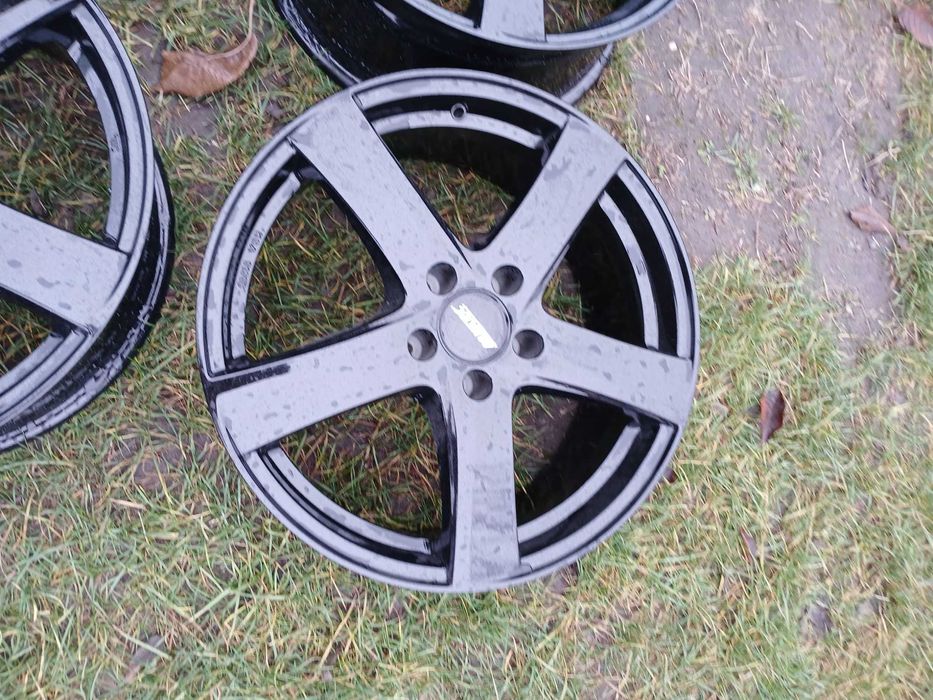 A1293. ALUTEC 7,5 x 18 ET33 rozstaw 5x112