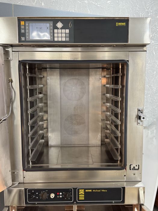 Пароконвекційна піч Miwe aeromat 8.64 T MUCS з розстійною шафою